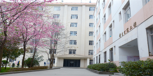 云南中医药中等专业学校招生简章 云南中医药中等专业学校招生简章