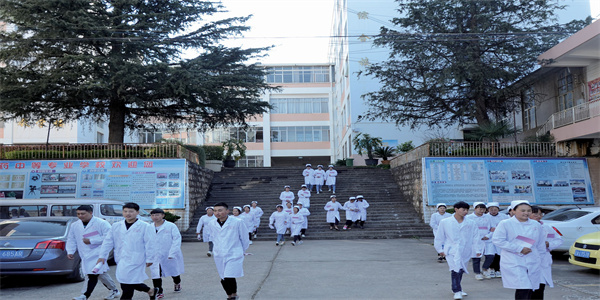 云南中医药中等专业学校招生简章 云南中医药中等专业学校招生简章