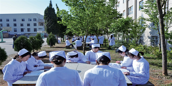 云南中医药中等专业学校招生简章 云南中医药中等专业学校招生简章
