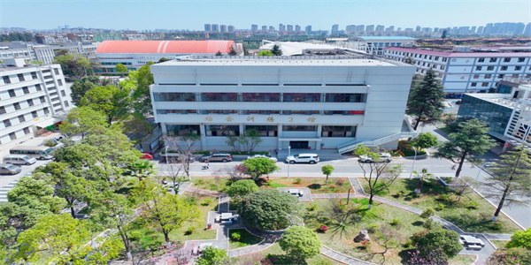 云南体育运动职业技术学院五年制大专招生简章 云南体育运动职业技术学院五年制大专招生简章