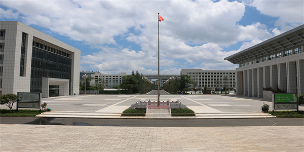 曲靖财经学校招生简章 曲靖财经学校招生简章