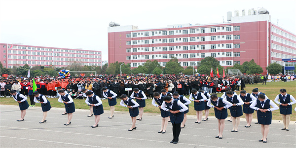 曲靖技师学院招生简章