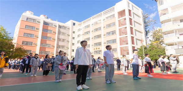 昆明市旅游职业中学招生简章 昆明市旅游职业中学招生简章