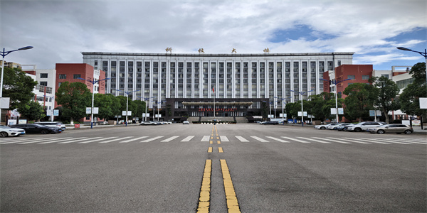 曲靖市麒麟职业技术学校招生简章 曲靖市麒麟职业技术学校招生简章