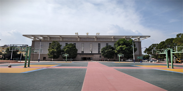 曲靖航空学校招生简章