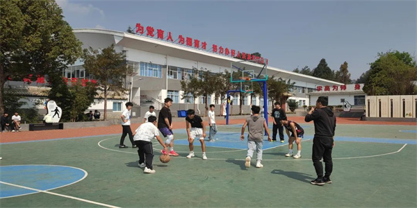 昆明通航技工学校招生简章