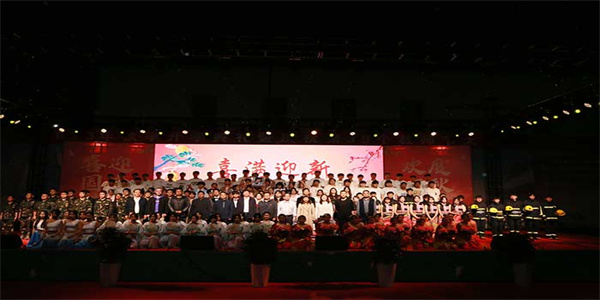 昆明滇越技工学校招生简章