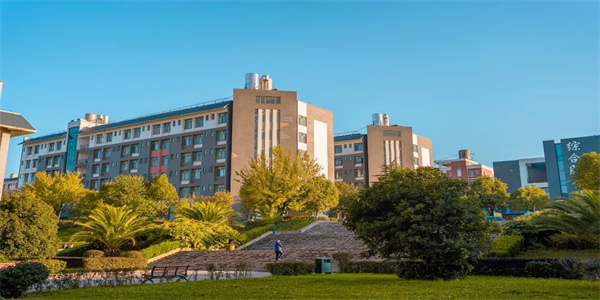 云南城市建设职业学院五年制大专招生简章