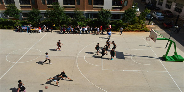 昆明华航技工学校招生简章