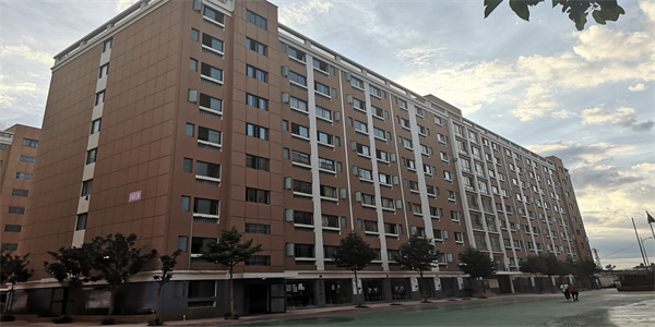 昆明华航技工学校招生简章