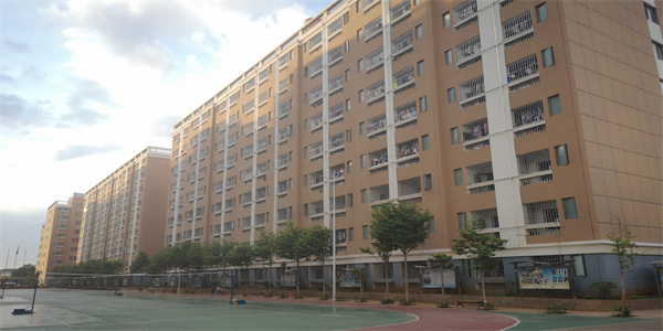 昆明华航技工学校招生简章