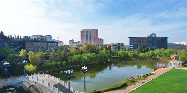 云南交通技师学院招生简章 云南交通技师学院招生简章
