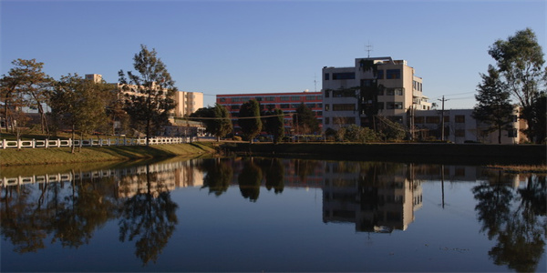 云南交通技师学院招生简章 云南交通技师学院招生简章
